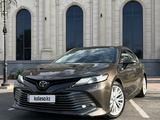 Toyota Camry 2020 года за 15 000 000 тг. в Алматы – фото 2