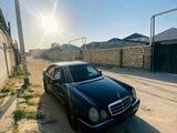 Mercedes-Benz E 280 1996 годаfor1 500 000 тг. в Уральск