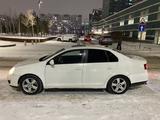 Volkswagen Jetta 2010 года за 2 800 000 тг. в Астана – фото 3