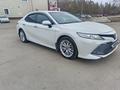 Toyota Camry 2018 года за 13 500 000 тг. в Костанай – фото 7