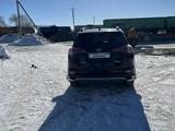 Toyota RAV4 2018 годаүшін11 000 000 тг. в Уральск – фото 2