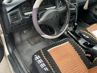 Toyota Carina E