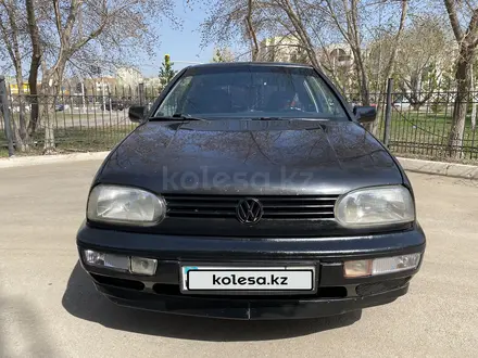 Volkswagen Golf 1994 года за 1 600 000 тг. в Астана – фото 8