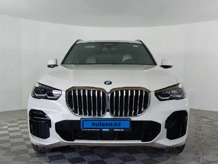 BMW X5 2022 года за 49 790 000 тг. в Актау – фото 3