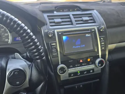 Toyota Camry 2013 года за 5 500 000 тг. в Актобе