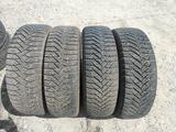 Комплект шин зимних 215/70 R16 за 120 000 тг. в Усть-Каменогорск