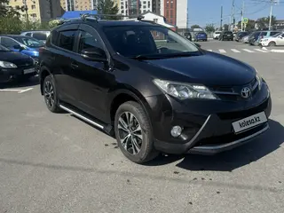 Toyota RAV4, 2015