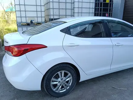 Hyundai Elantra 2013 года за 4 200 000 тг. в Уральск – фото 2