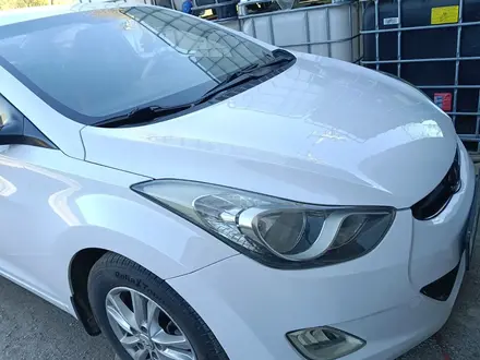 Hyundai Elantra 2013 года за 4 200 000 тг. в Уральск – фото 3
