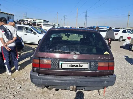 Volkswagen Passat 1993 года за 1 400 000 тг. в Шаульдер – фото 2