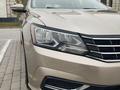Volkswagen Passat 2016 года за 8 000 000 тг. в Шымкент – фото 14