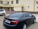 Toyota Camry 2013 годаfor5 000 000 тг. в Атырау – фото 2