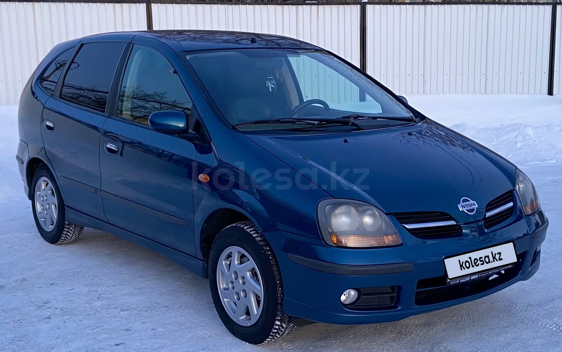 Ниссан Альмера Тино 2003