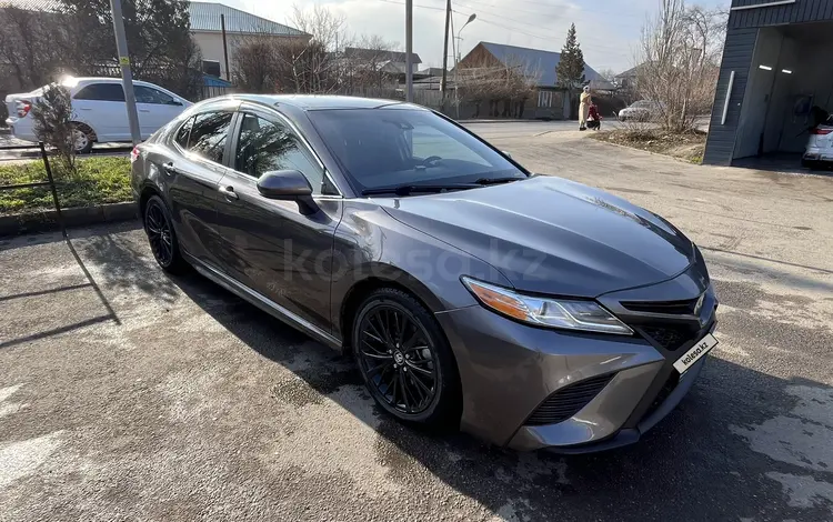 Toyota Camry 2020 годаfor12 000 000 тг. в Алматы