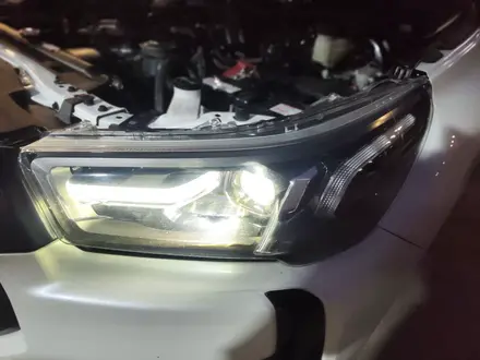 Toyota Hilux 2025 года за 30 000 000 тг. в Алматы – фото 19