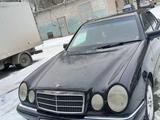 Mercedes-Benz E 230 1995 года за 1 700 000 тг. в Актобе – фото 3