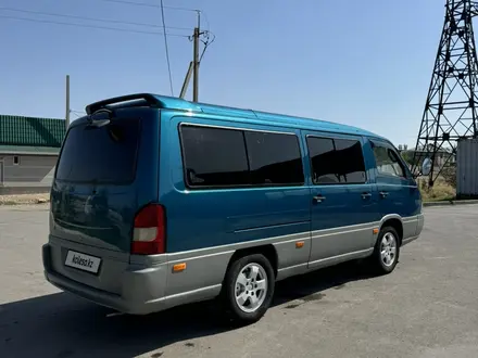 SsangYong Istana 1999 года за 3 700 000 тг. в Алматы – фото 6