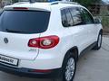 Volkswagen Tiguan 2008 года за 5 800 000 тг. в Атырау – фото 3