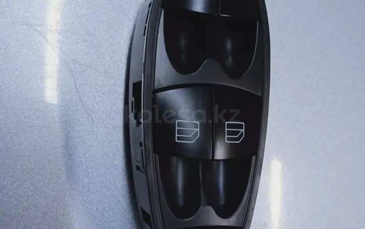 Кнопка блок стеклоподъёмника Mercedes-Benz W 211 за 26 000 тг. в Алматы