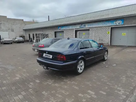 BMW 520 1997 года за 2 800 000 тг. в Шахтинск – фото 5