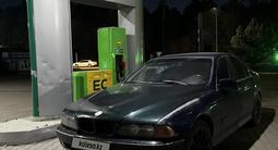 BMW 528 1996 года за 1 900 000 тг. в Астана – фото 2
