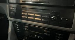 BMW 528 1996 года за 1 900 000 тг. в Астана – фото 4