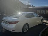 Lexus ES 250 2015 годаfor12 600 000 тг. в Астана – фото 3