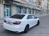 Toyota Camry 2017 года за 13 500 000 тг. в Актау – фото 4