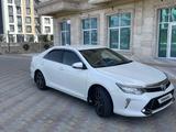 Toyota Camry 2017 года за 13 500 000 тг. в Актау – фото 3