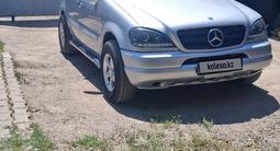 Mercedes-Benz ML 320 1999 года за 3 000 000 тг. в Алматы – фото 2