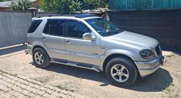 Mercedes-Benz ML 320 1999 года за 3 000 000 тг. в Алматы