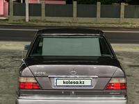 Mercedes-Benz E 280 1995 годаүшін3 400 000 тг. в Шымкент