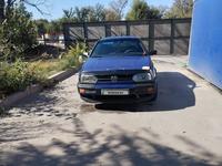 Volkswagen Golf 1993 годаfor800 000 тг. в Алматы