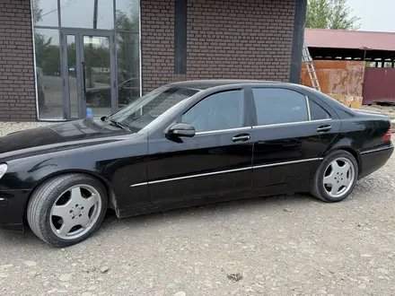 Mercedes-Benz S 320 1999 года за 2 900 000 тг. в Алматы