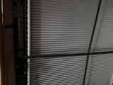 Мерседес 814 817 радиатор НИСАНС. Новый оригинальный дифузор за 185 000 тг. в Караганда – фото 2