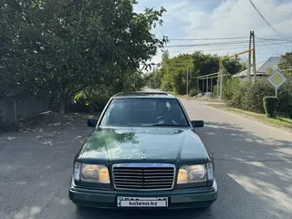 Mercedes-Benz E 280