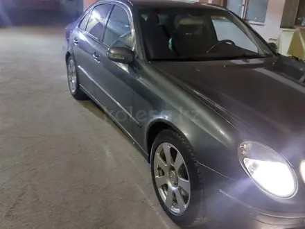 Mercedes-Benz E 280 2005 года за 4 600 000 тг. в Астана – фото 34