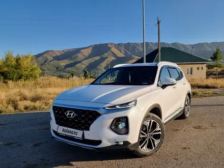 Hyundai Santa Fe 2019 года за 14 500 000 тг. в Алматы – фото 6