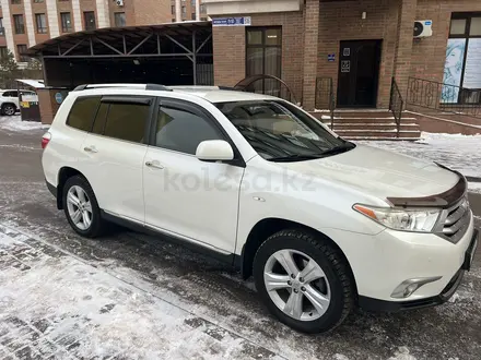 Toyota Highlander 2013 года за 14 500 000 тг. в Астана – фото 3