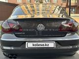 Volkswagen Passat 2013 года за 1 200 000 тг. в Алматы – фото 5