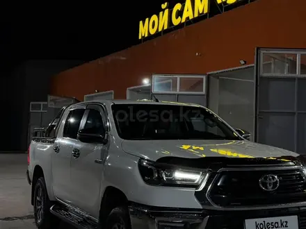 Toyota Hilux 2021 года за 16 000 000 тг. в Актау – фото 3