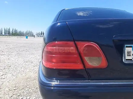 Mercedes-Benz E 280 1997 года за 3 400 000 тг. в Кызылорда – фото 8