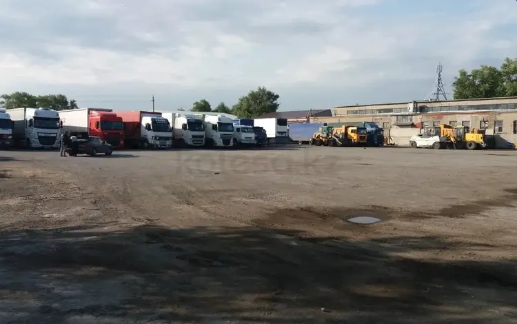 Стоянка для грузовых автомобилей в Актобе