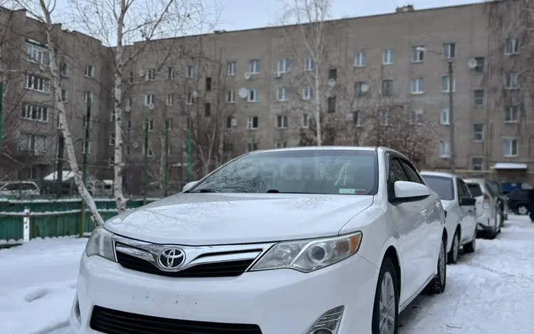 Toyota Camry 2014 года за 9 800 000 тг. в Петропавловск