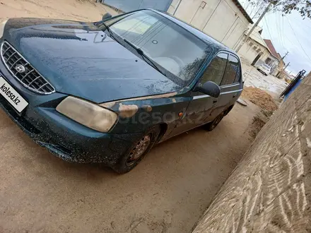 Hyundai Accent 2001 года за 1 400 000 тг. в Актау – фото 4