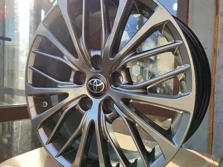 Диски Toyota Camry 70 за 200 000 тг. в Алматы – фото 4