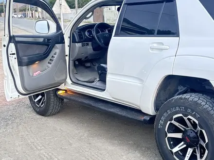 Toyota 4Runner 2003 года за 9 800 000 тг. в Актау – фото 6