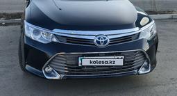 Toyota Camry 2015 годаүшін10 700 000 тг. в Усть-Каменогорск – фото 3