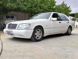 Mercedes-Benz S 500 1997 года за 2 600 000 тг. в Жанаозен – фото 2