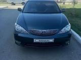 Toyota Camry 2004 годаүшін5 200 000 тг. в Актобе